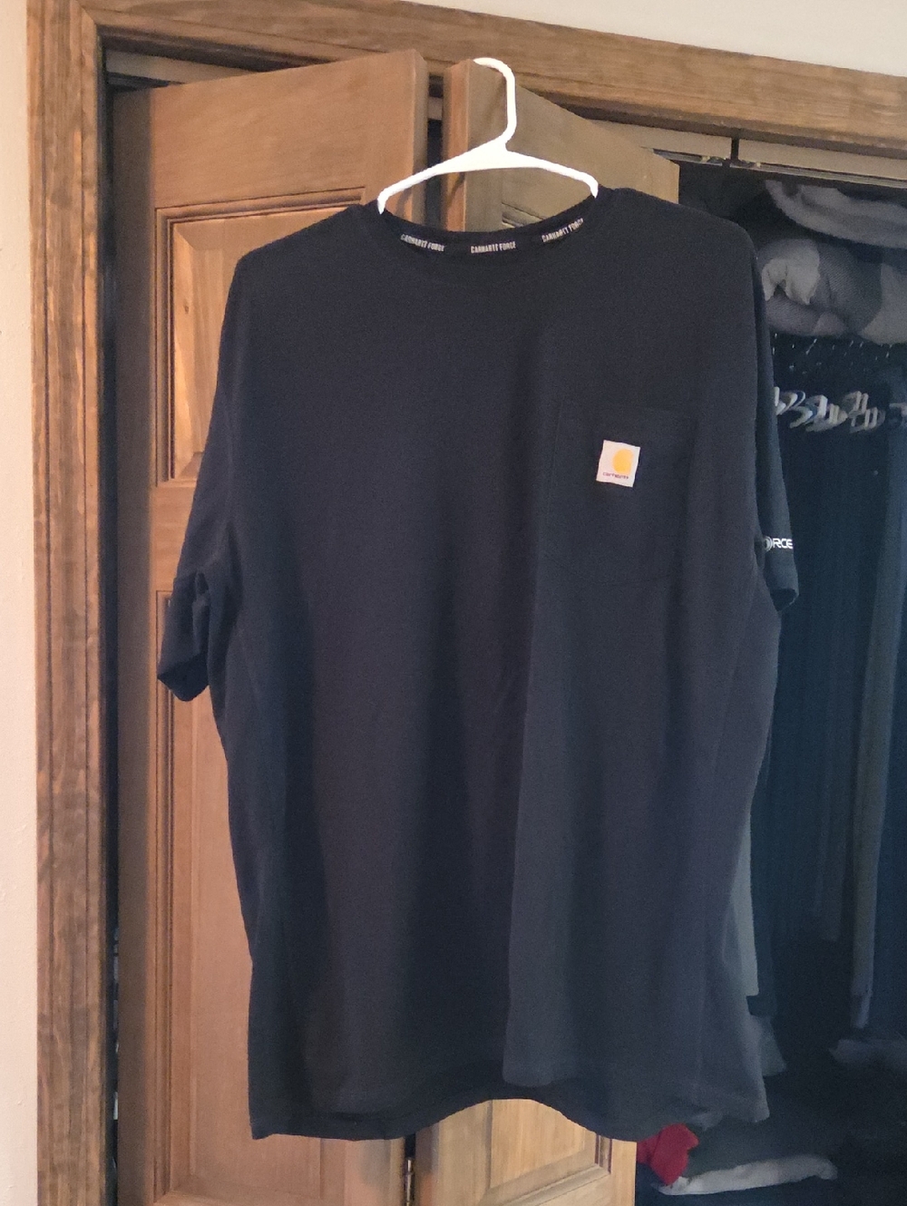 Carhartt XL Black Short-Sleeve Pocket Tee with Logo Patch
